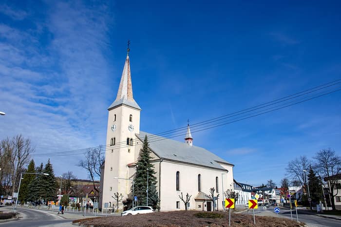 Most Holy Trinity Church on Trojičné námestie in Tvrdošín